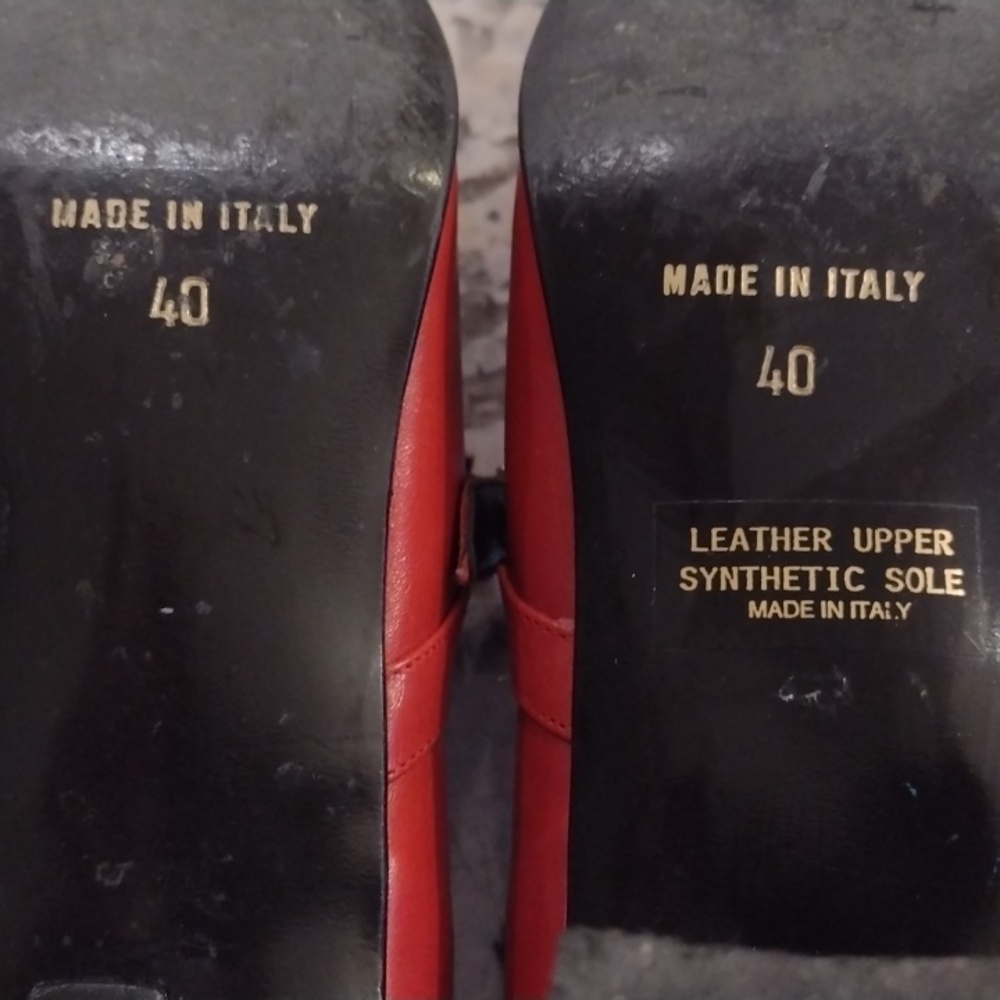 Women's Red Mary Jane Heels - Picture 5 of 8